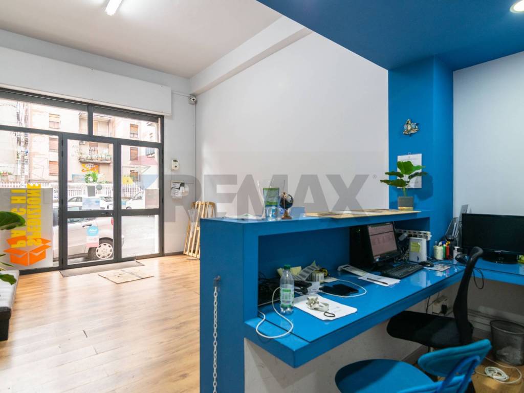 negozio in vendita a Giarre