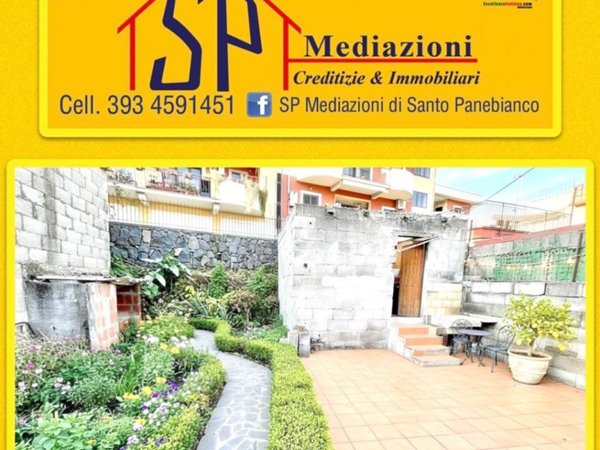 appartamento in vendita a Giarre in zona Macchia