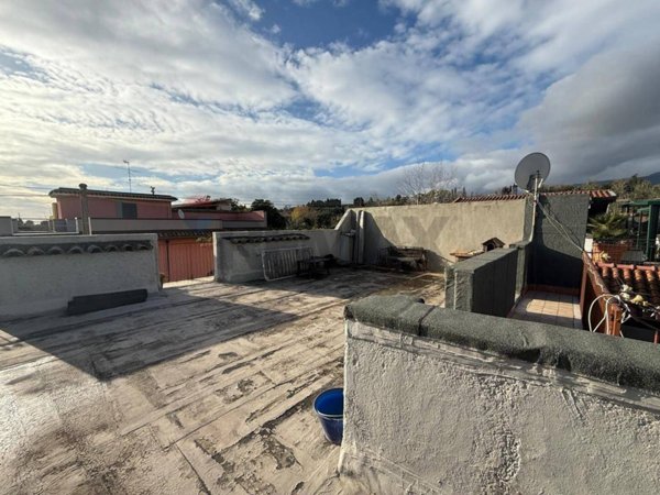 casa indipendente in vendita a Giarre in zona Macchia