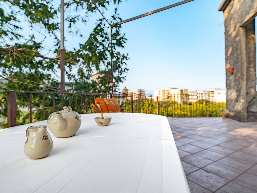 casa indipendente in vendita a Giarre in zona Altarello