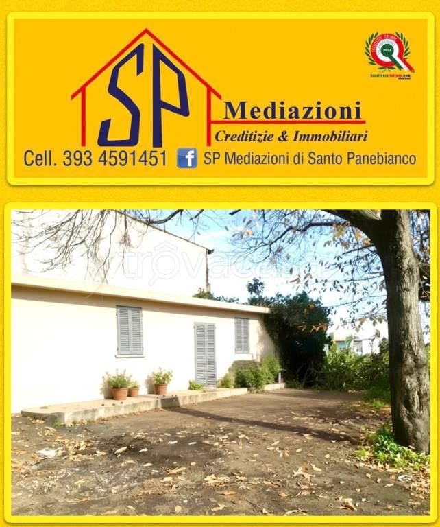 casa indipendente in vendita a Giarre in zona Macchia