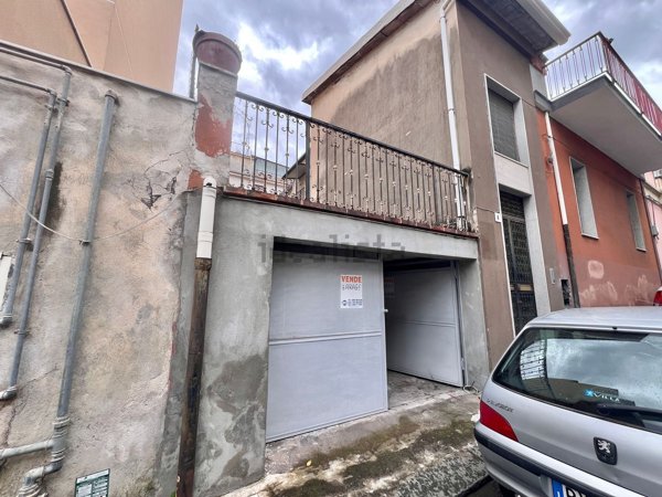 casa indipendente in vendita a Giarre