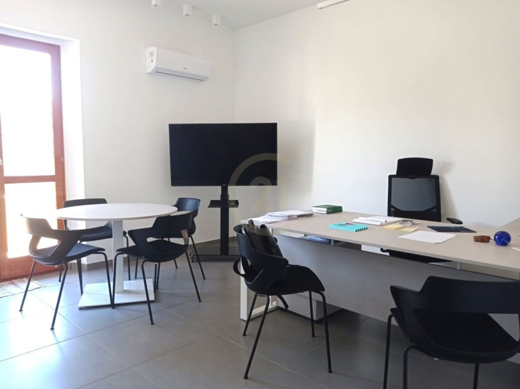 appartamento in vendita a Giarre in zona Trepunti