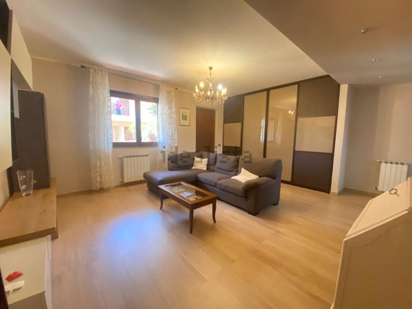 casa indipendente in vendita a Giarre