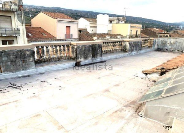 casa indipendente in vendita a Giarre