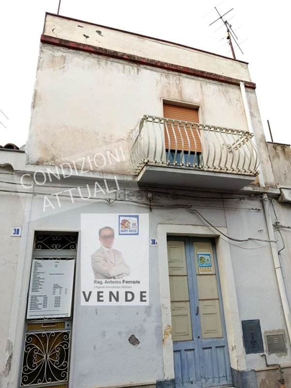 casa indipendente in vendita a Giarre