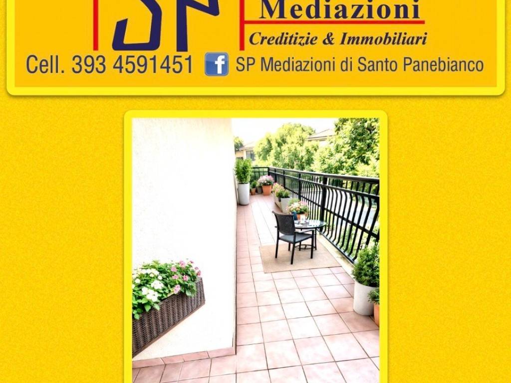 appartamento in vendita a Giarre in zona Altarello