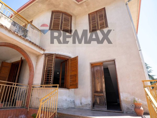 casa indipendente in vendita a Giarre in zona San Leonardello