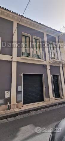 negozio in vendita a Giarre