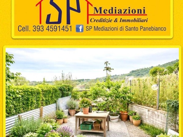 casa indipendente in vendita a Giarre in zona Macchia
