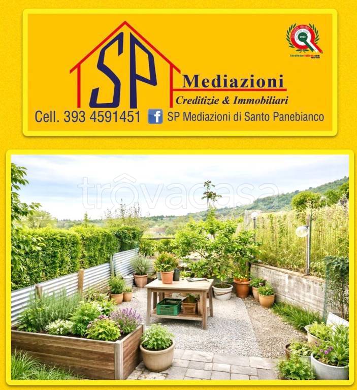 casa indipendente in vendita a Giarre in zona Macchia