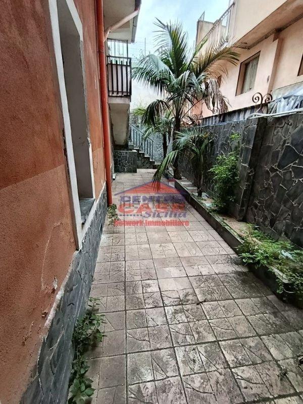casa semindipendente in vendita a Giarre