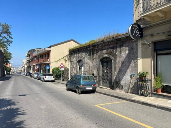 casa indipendente in vendita a Giarre