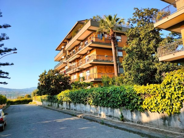 appartamento in vendita a Giarre