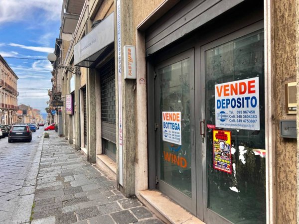 negozio in vendita a Giarre