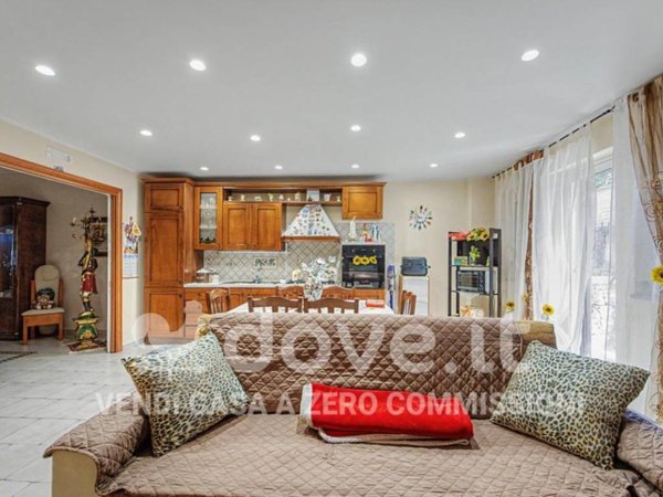 casa indipendente in vendita a Giarre