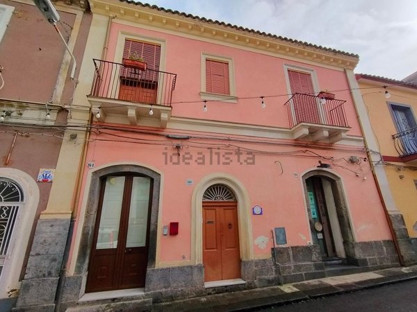 casa indipendente in vendita a Giarre