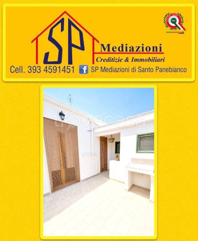 casa indipendente in vendita a Giarre