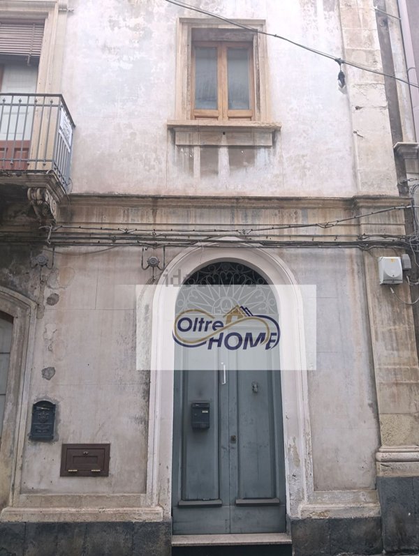 casa indipendente in vendita a Giarre
