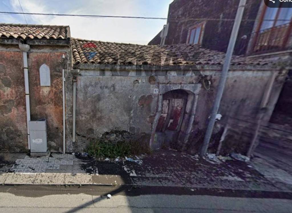 casa indipendente in vendita a Giarre in zona Carruba