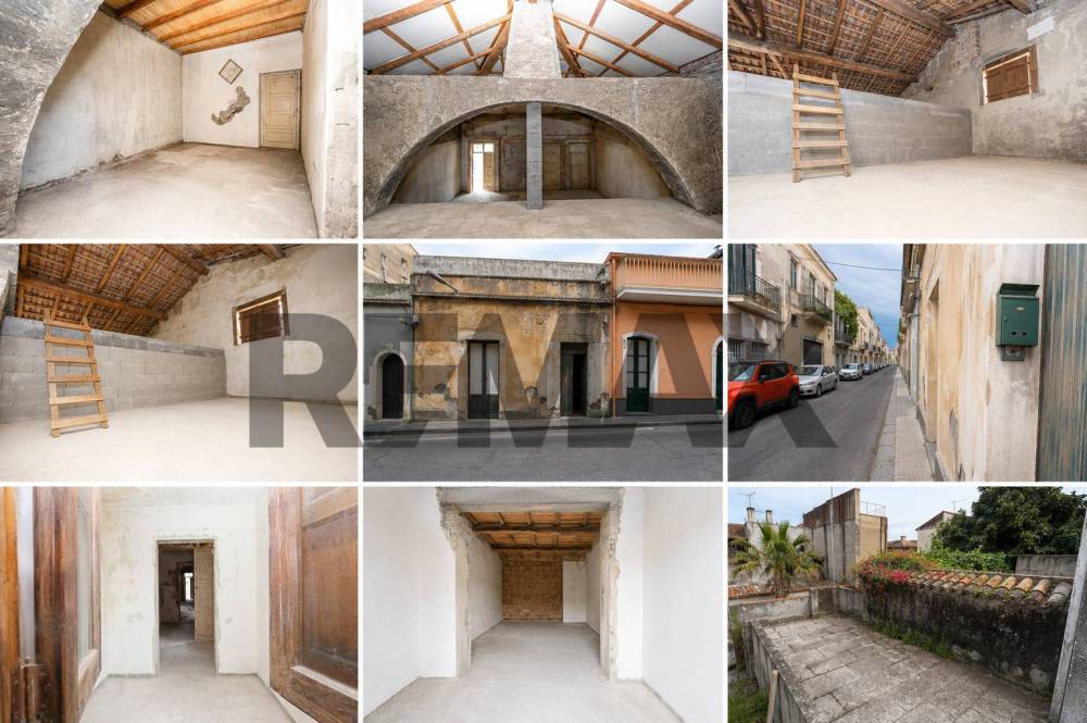 casa indipendente in vendita a Giarre