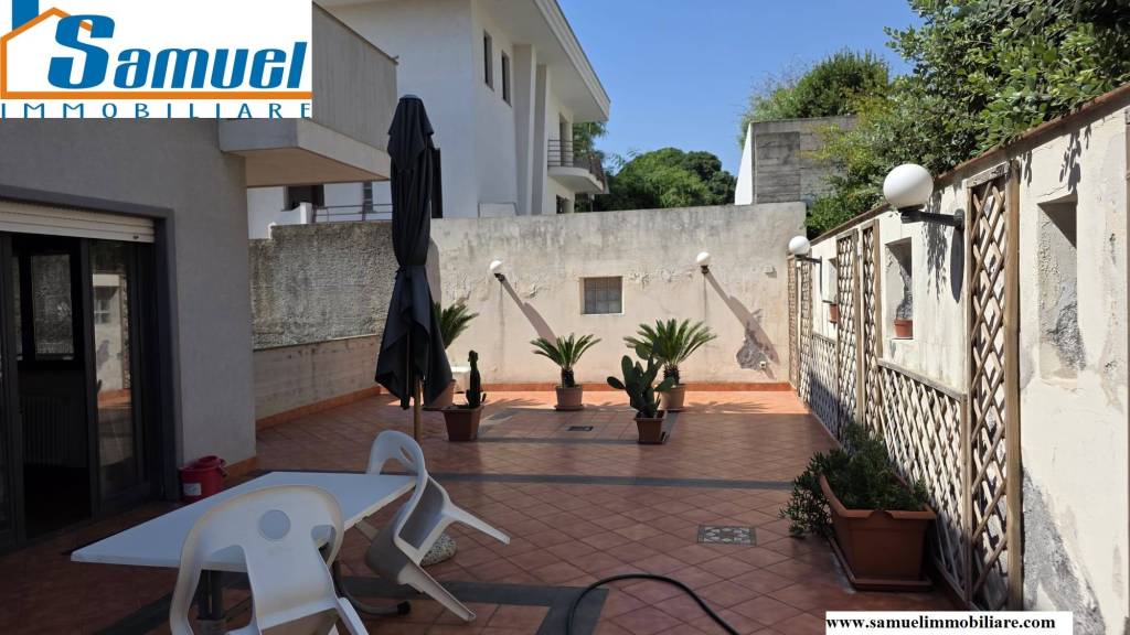 casa indipendente in vendita a Giarre