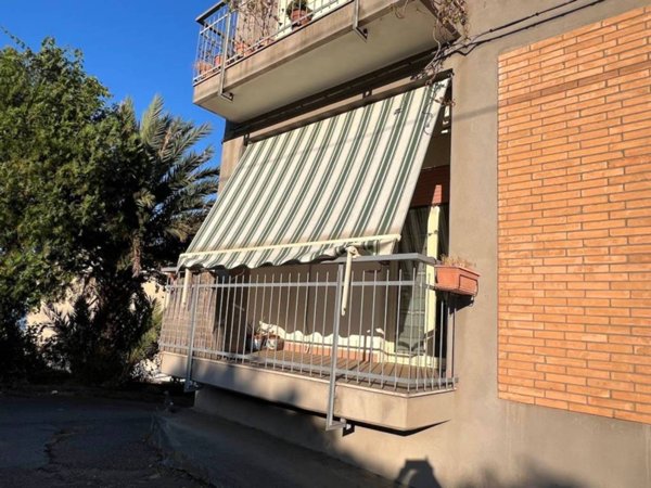 appartamento in vendita a Giarre in zona San Giovanni Montebello