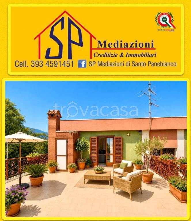 appartamento in vendita a Giarre in zona Trepunti
