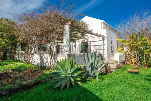 casa indipendente in vendita a Giarre in zona San Leonardello