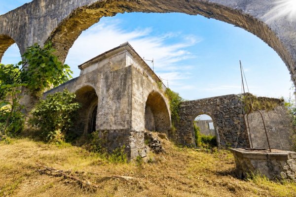casa indipendente in vendita a Giarre in zona San Giovanni Montebello