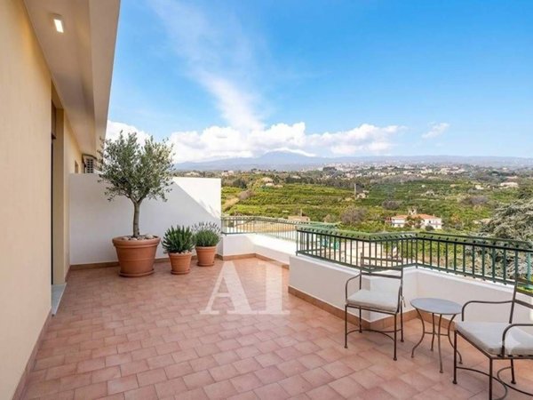 appartamento in vendita a Giarre