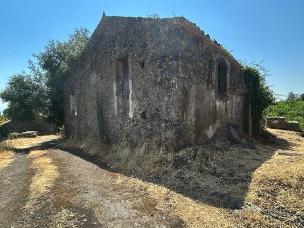 terreno agricolo in vendita a Giarre in zona San Giovanni Montebello