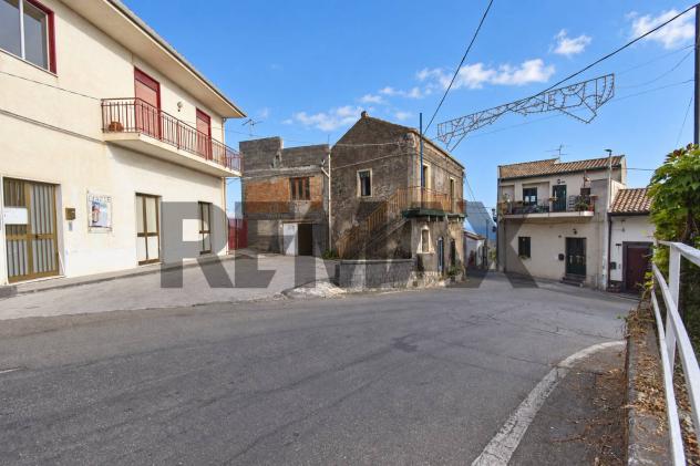 casa indipendente in vendita a Giarre in zona Macchia