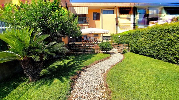 casa indipendente in vendita a Giarre