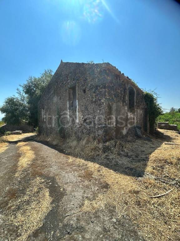 terreno agricolo in vendita a Giarre in zona San Giovanni Montebello