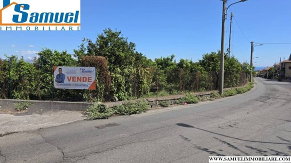 terreno in vendita a Giarre