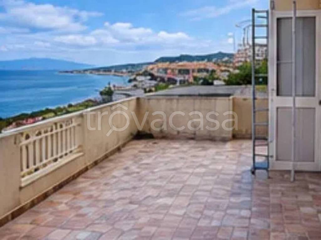 appartamento in vendita a Giarre