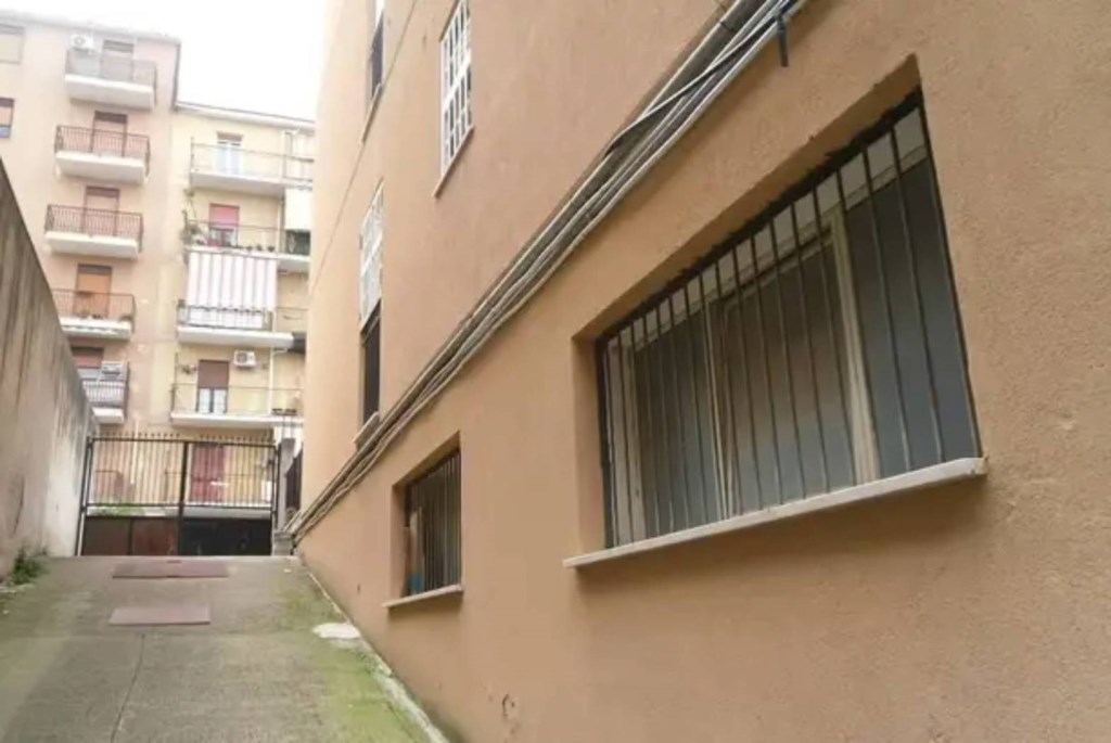 appartamento in vendita a Giarre in zona Altarello