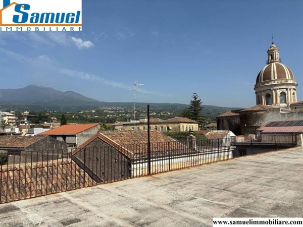 casa indipendente in vendita a Giarre