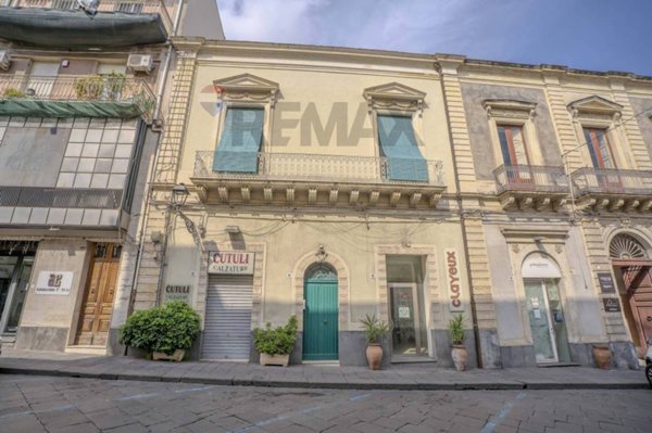 casa indipendente in vendita a Giarre
