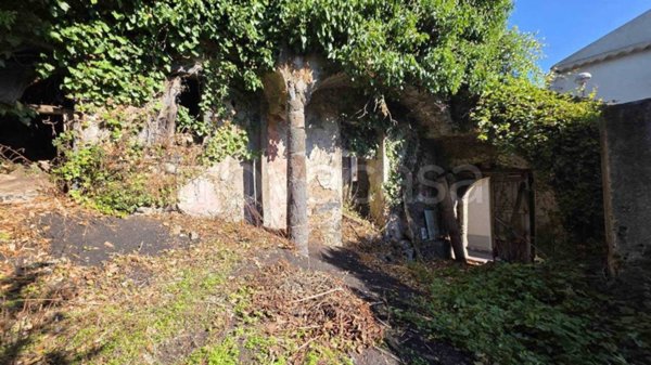 casa indipendente in vendita a Giarre in zona San Giovanni Montebello
