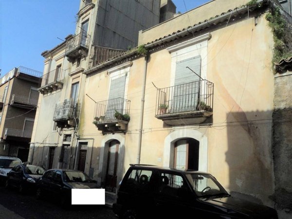 casa indipendente in vendita a Grammichele