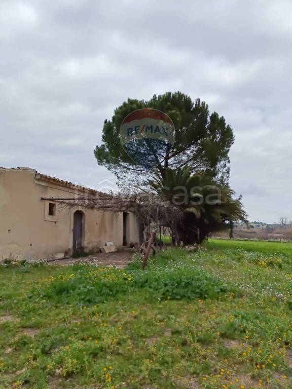 casa indipendente in vendita a Grammichele