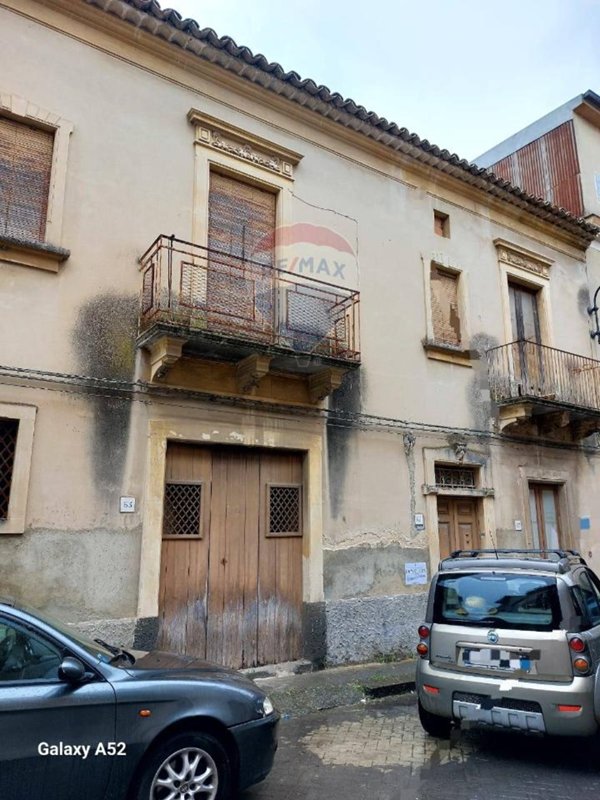 casa indipendente in vendita a Grammichele