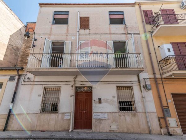 casa indipendente in vendita a Grammichele