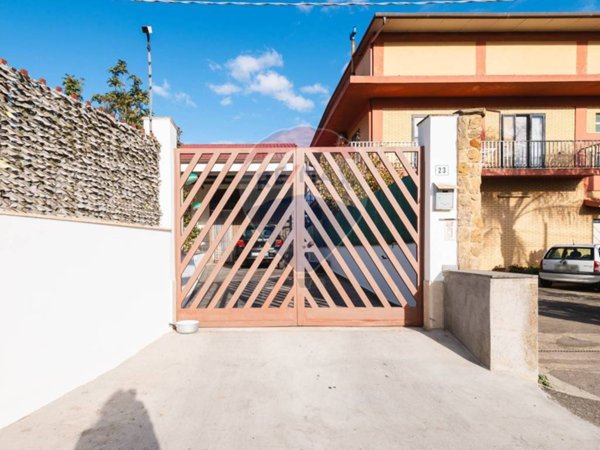 casa indipendente in vendita a Grammichele