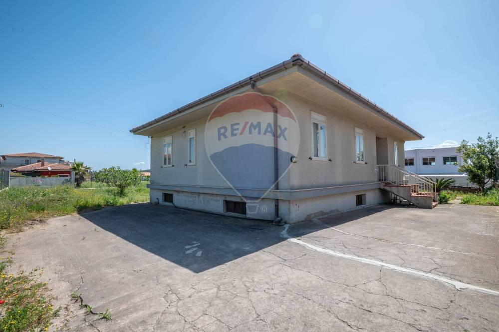casa indipendente in vendita a Grammichele