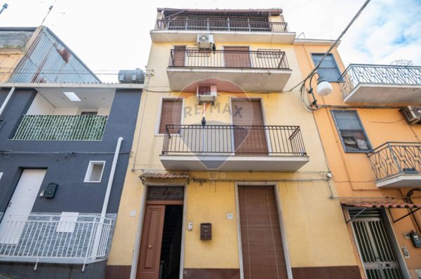 casa indipendente in vendita a Grammichele