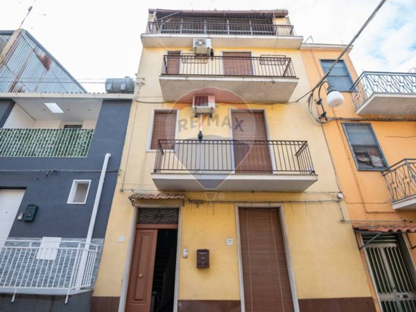 casa indipendente in vendita a Grammichele