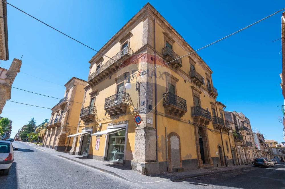 casa indipendente in vendita a Grammichele